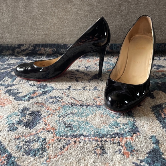 Christian Louboutin Shoes - !! SOLD !  Christian Louboutin Simple Pumps 85 size 41
